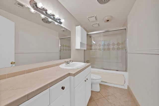 9426 Whittenburg Gate, Dallas, TX 75243