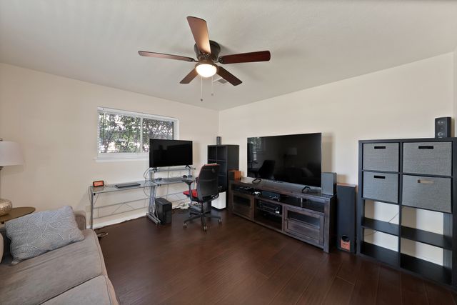 9426 Whittenburg Gate, Dallas, TX 75243