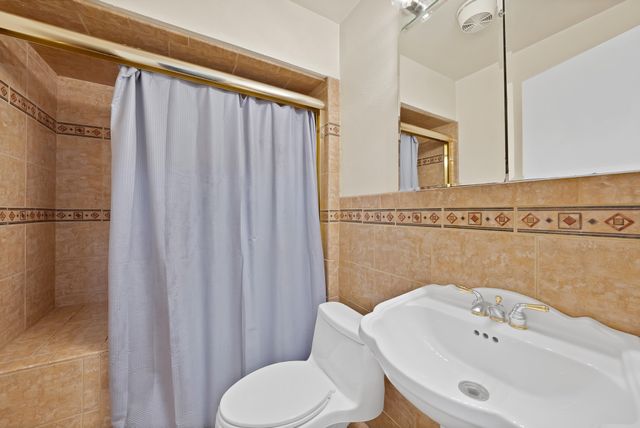 9426 Whittenburg Gate, Dallas, TX 75243