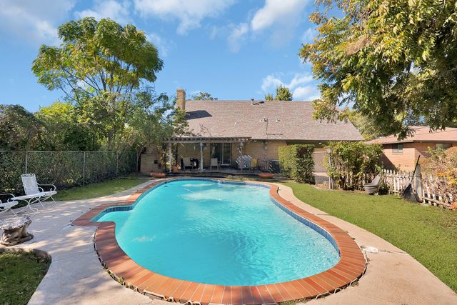 9426 Whittenburg Gate, Dallas, TX 75243