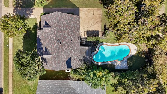 9426 Whittenburg Gate, Dallas, TX 75243