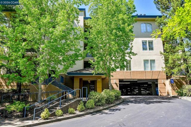 5920 Horsemans Canyon 1B, Walnut Creek, CA 94595