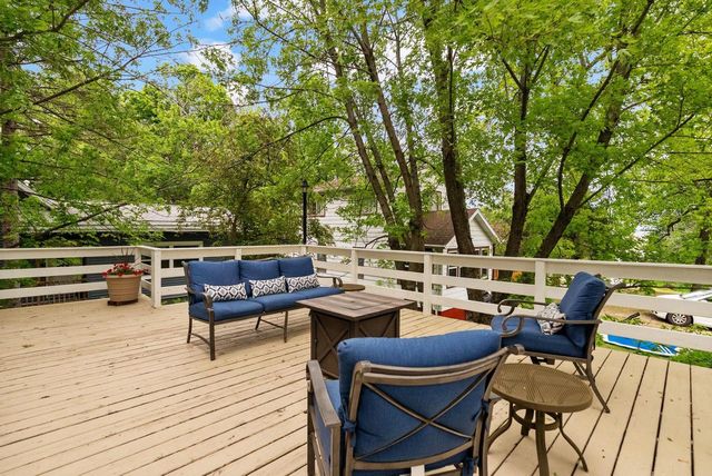 112 Cherokee Drive, Edgerton, WI 53534