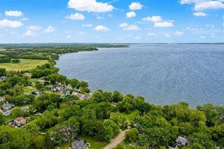 112 Cherokee Drive, Edgerton, WI 53534