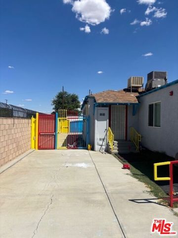 44709 Beech Avenue, Lancaster, CA 93534