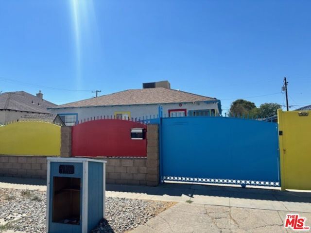 44709 Beech Avenue, Lancaster, CA 93534