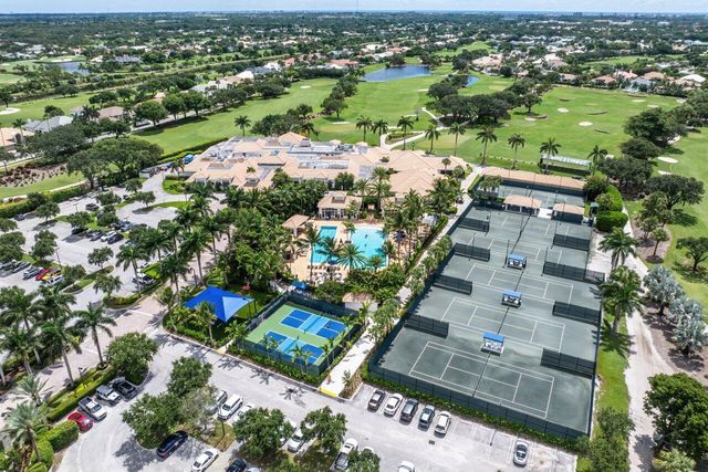 17571 Bocaire Way, Boca Raton, FL 33487