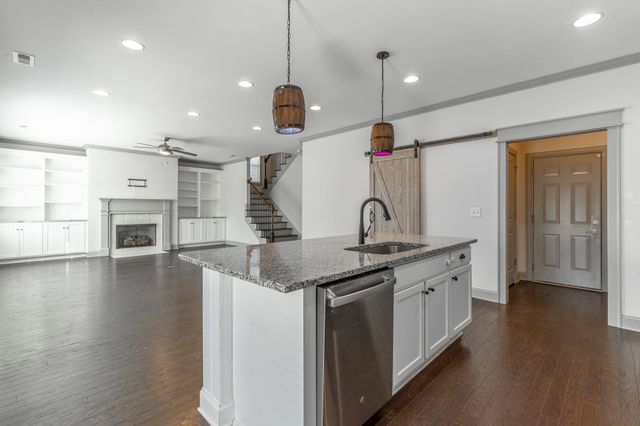 8512 Red Deer Lane, Ooltewah, TN 37363