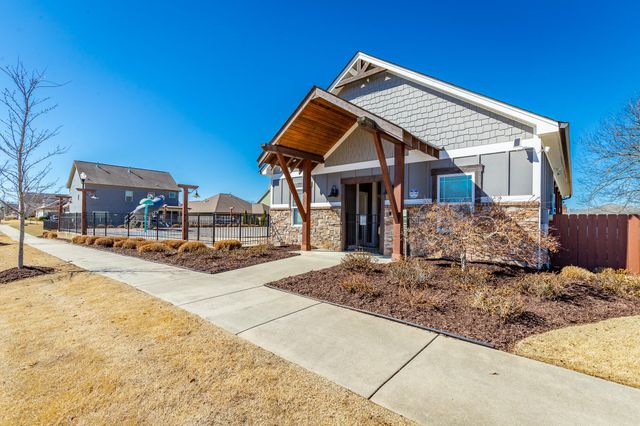 8512 Red Deer Lane, Ooltewah, TN 37363