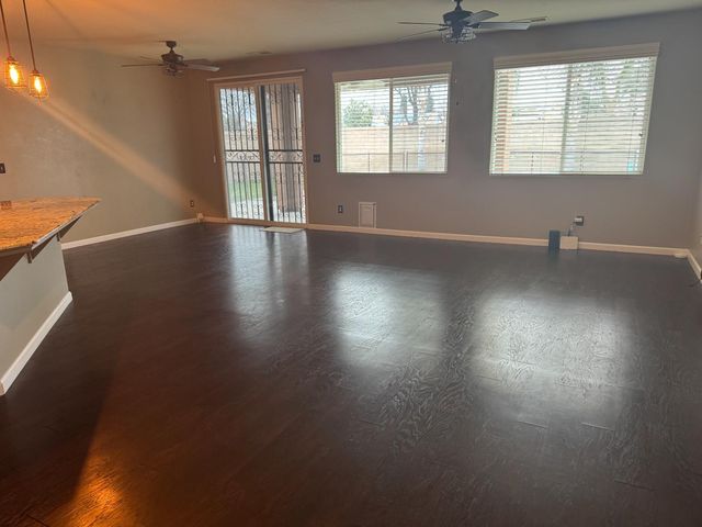 3237 Bellaire Avenue, Clovis, CA 93619