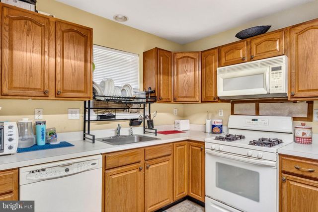 841 FORDHAM PL, Glassboro, NJ 08028
