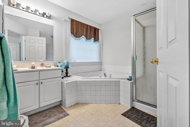 841 FORDHAM PL, Glassboro, NJ 08028