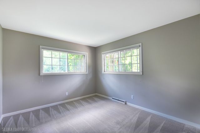 320 Deveron Circle, Cary, IL 60013