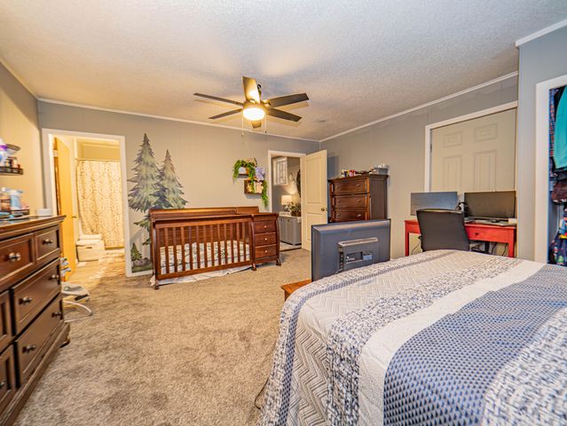 718 E LOGAN ST, Moberly, MO 65270