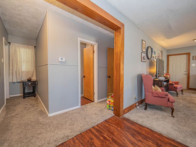 718 E LOGAN ST, Moberly, MO 65270