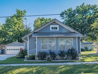 718 E LOGAN ST, Moberly, MO 65270