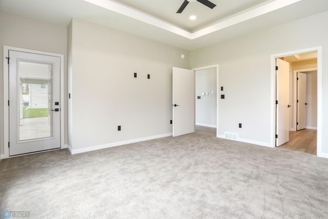 4868 Bluebell Loop S, Fargo, ND 58104