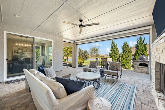 12513 Grosbeak Drive, Denton, TX 76207