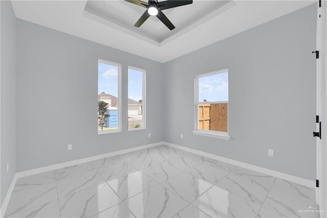 410 La Laguna, Mission, TX 78572