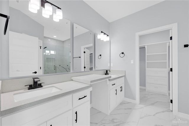 410 La Laguna, Mission, TX 78572