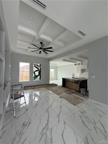 410 La Laguna, Mission, TX 78572