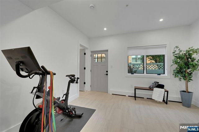 2282 7th Street, Fort Lee, NJ 07024