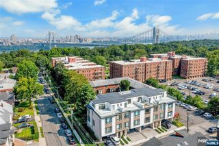 2282 7th Street, Fort Lee, NJ 07024