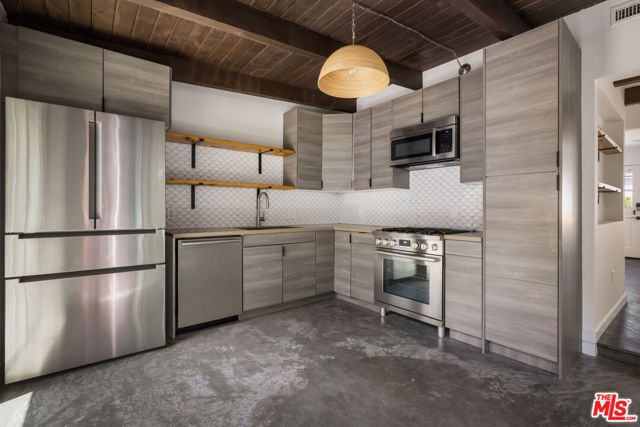 1213 El Paso Drive, Los Angeles, CA 90065