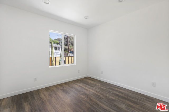 1213 El Paso Drive, Los Angeles, CA 90065