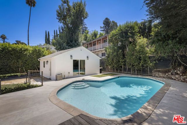 1213 El Paso Drive, Los Angeles, CA 90065