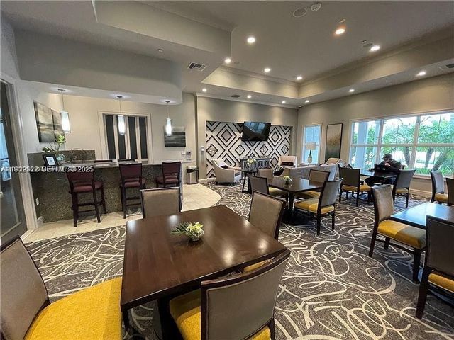 4400 Hillcrest Dr 601B, Hollywood, FL 33021