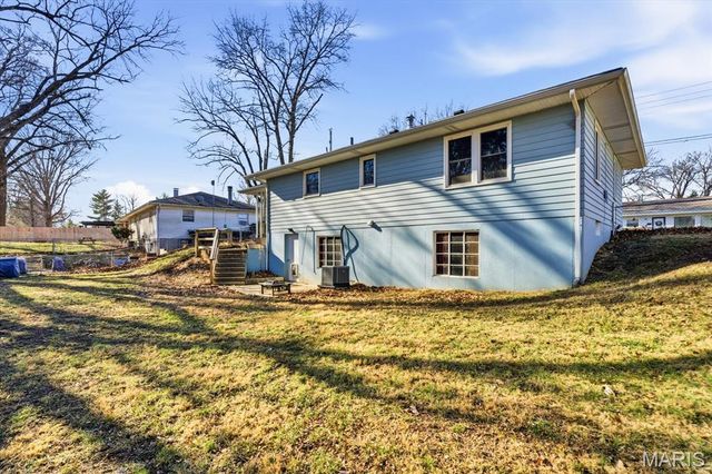 107 Linwood Drive, Collinsville, IL 62234