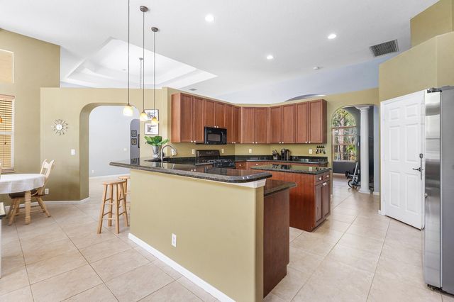 4956 200th Trail N, Loxahatchee, FL 33470