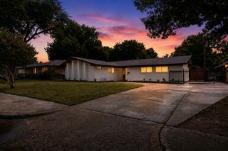 1212 Stevens Ridge Drive, Dallas, TX 75211