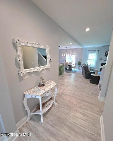 315 Neuse Drive, Holly Ridge, NC 28445