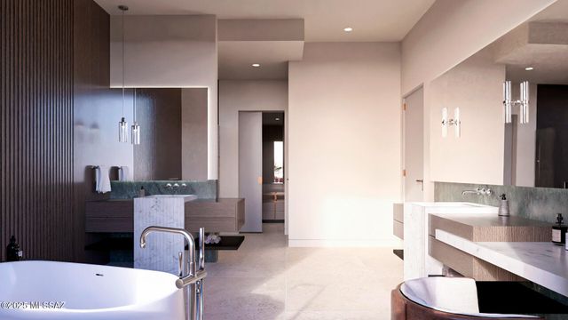 922 Tortolita Mountain Circle, Oro Valley, AZ 85755