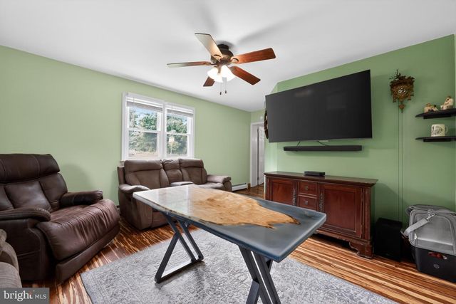 599 N BISHOP AVE, Springfield, PA 19064