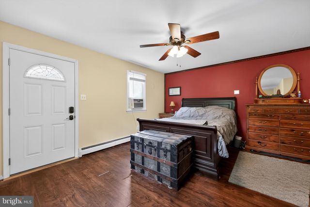 599 N BISHOP AVE, Springfield, PA 19064