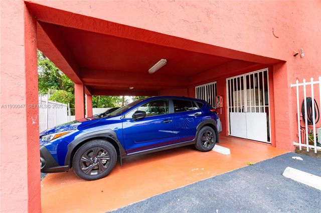 63 NW 17th Pl 6, Miami, FL 33125