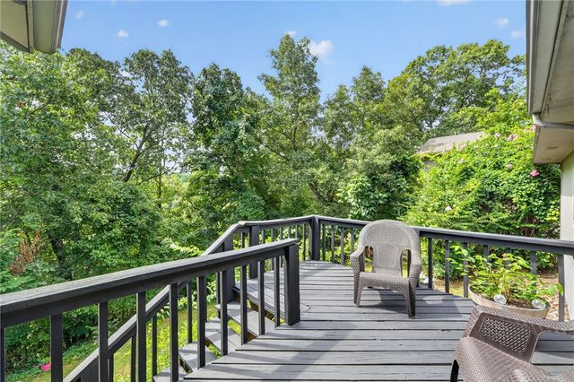7 Congleton Circle, Bella Vista, AR 72714