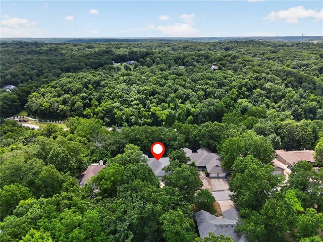 7 Congleton Circle, Bella Vista, AR 72714