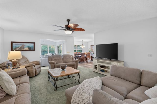 7 Congleton Circle, Bella Vista, AR 72714