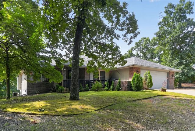 7 Congleton Circle, Bella Vista, AR 72714