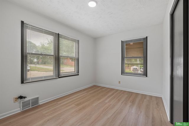 5210 Northwest Drive, Omaha, NE 68104