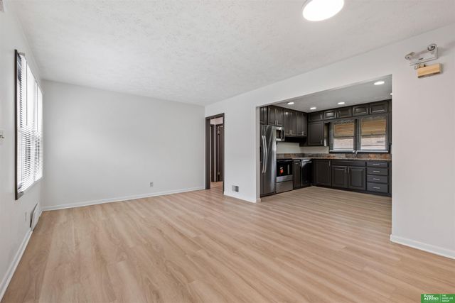 5210 Northwest Drive, Omaha, NE 68104