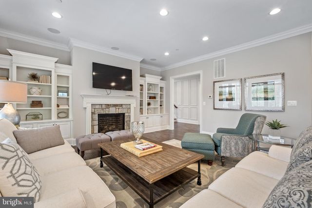 5905 ABERDEEN, Bethesda, MD 20817