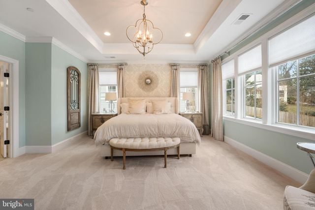 5905 ABERDEEN, Bethesda, MD 20817