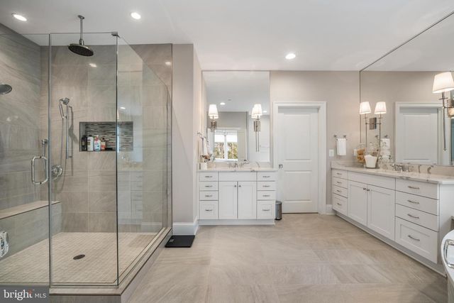 5905 ABERDEEN, Bethesda, MD 20817