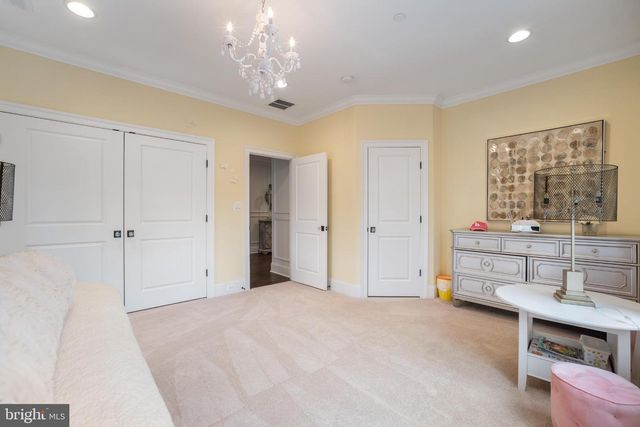 5905 ABERDEEN, Bethesda, MD 20817