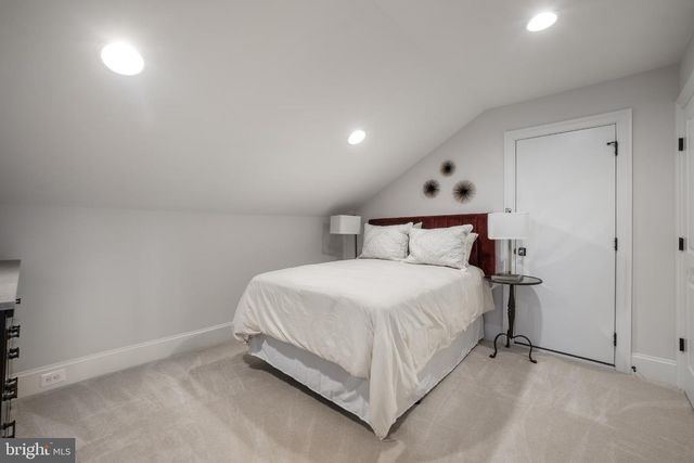 5905 ABERDEEN, Bethesda, MD 20817